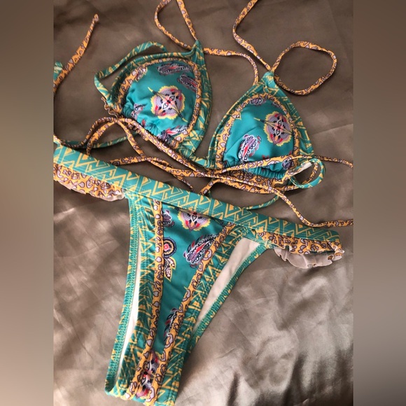 Multicoloured Bikini String Top and Brazilian Tanga Bottoms, Ruffles Sexy & Cute - Picture 2 of 7